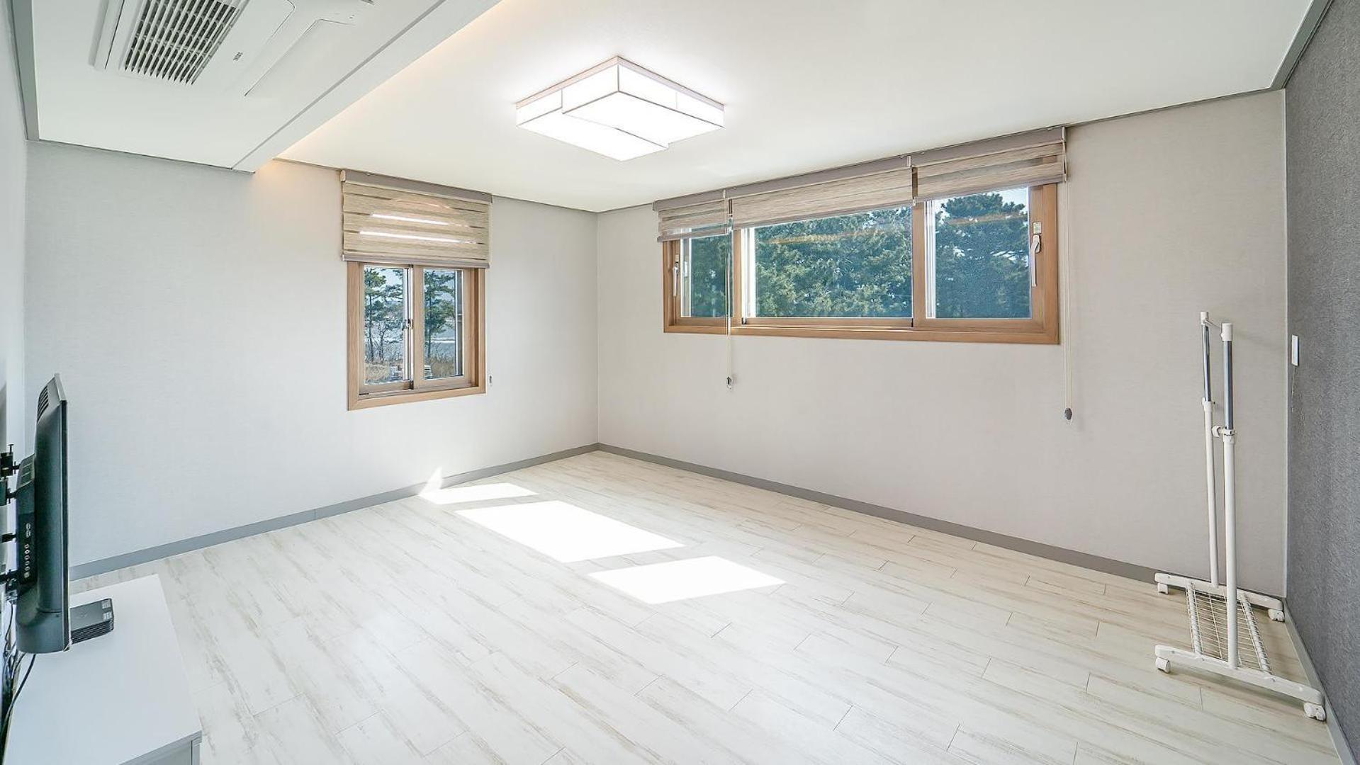 Daebudo Juni Pension Ансан Номер фото
